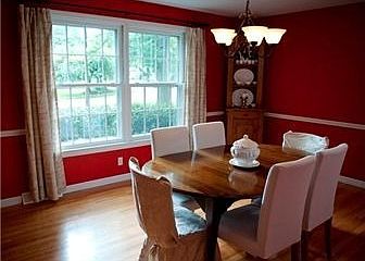 Formal dining room