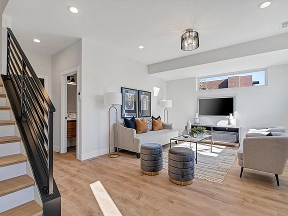 4th image of 511 Whittier St