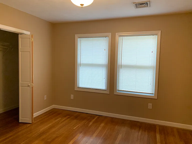 180 Franklin St #1 — Photo 20