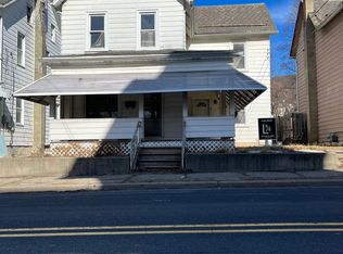 415 W Pennsylvania Ave, Pen Argyl, PA 18072