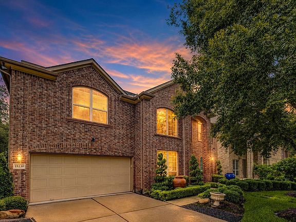 4th image of 19230 Saint Winfred Dr