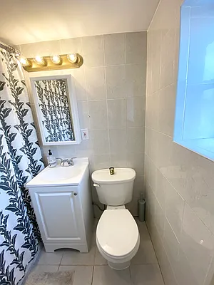 Rented by Corcoran | media 27