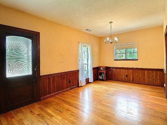 5th image of 9608 Red Church Ln