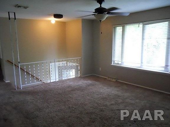 4th image of 825 W Shenandoah Dr