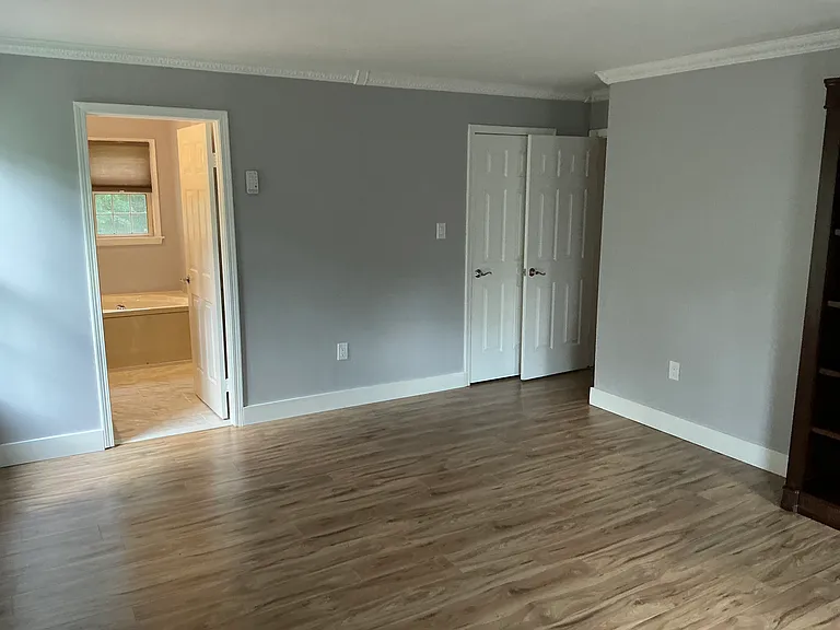 10400 Buena Vista Ave — Photo 15