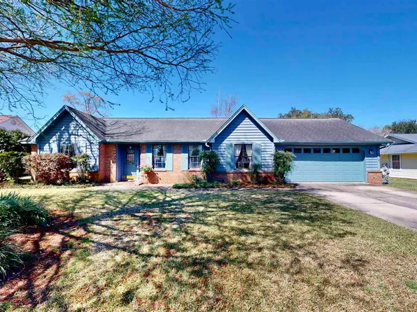 2125 Oxford Dr, Pensacola, FL 32503