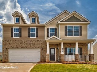 137 Pecan Grove Ln, Statesville, NC 28677