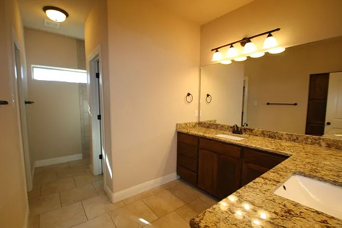 8009 Bangor Dr — Photo 3