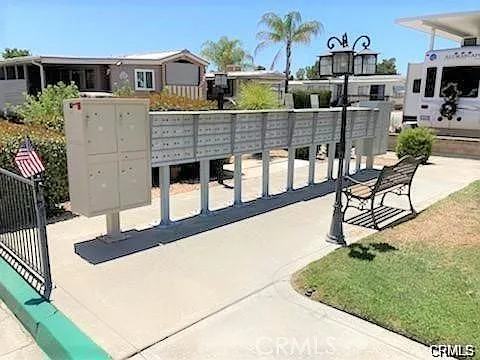 1382 Western Dr — Photo 20