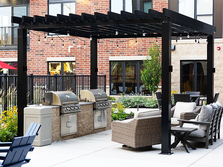 Eagan Heights Apartments — Photo 13