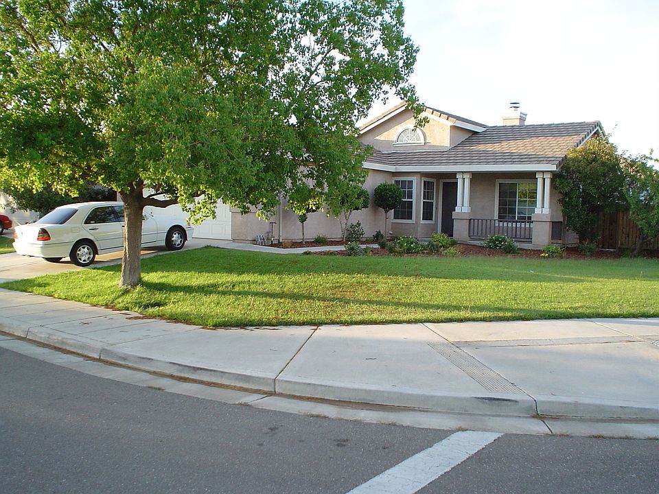 1st image of 1901 Briarwood Ct
