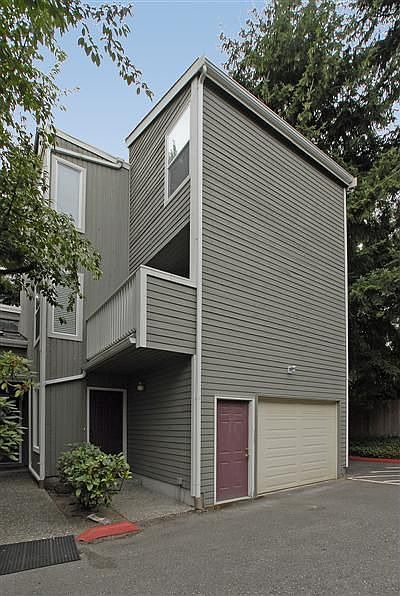 1st image of 10128 NE 124th Pl