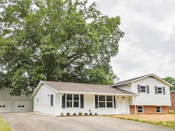 3715 W Oak Leaf Dr, Bloomington, IN 47403