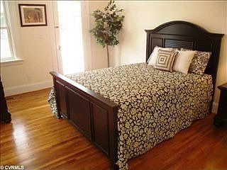 3rd image of 4524 Grove Ave APT 7