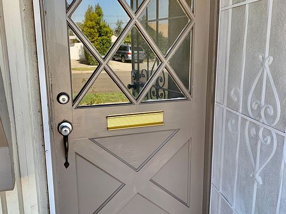 4th image of 7116 Pelican Dr