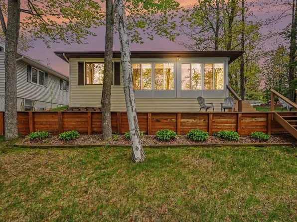 8120 Avalon Dr, Hale, MI 48739