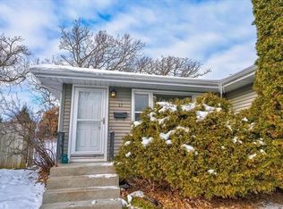 17 Bluebird Ct #17, Madison, WI 53711