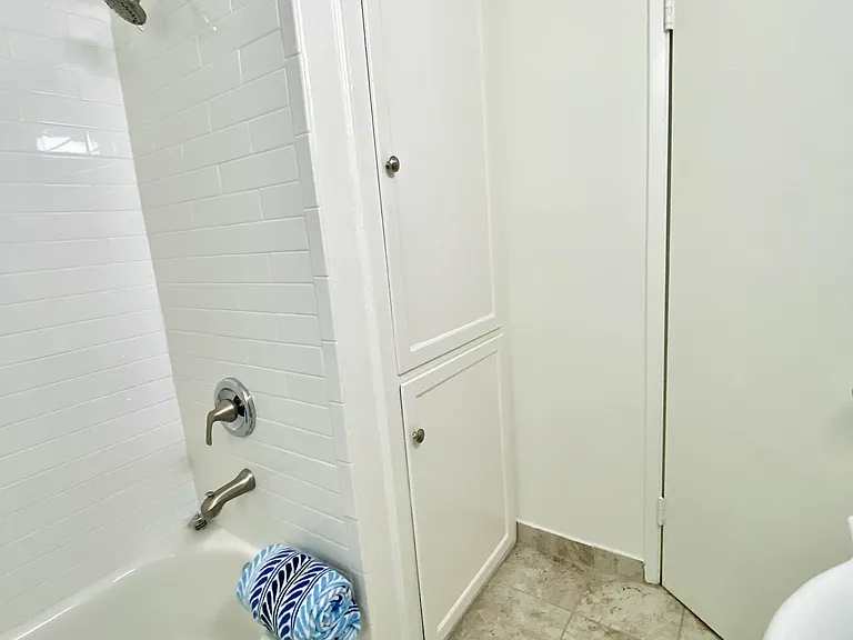 Storage in bathroom