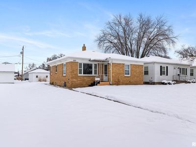 5215 11th Ave, Moline, IL, 61265
