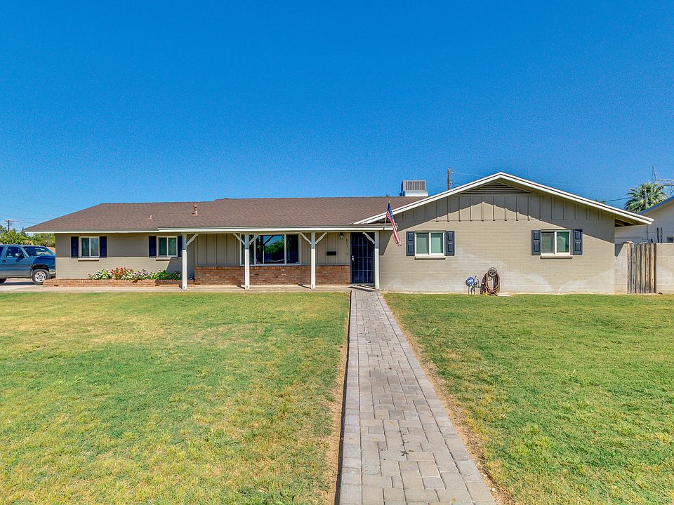 1st image of 651 N Hunt Dr