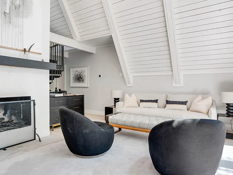 7 Marc St — Photo 5
