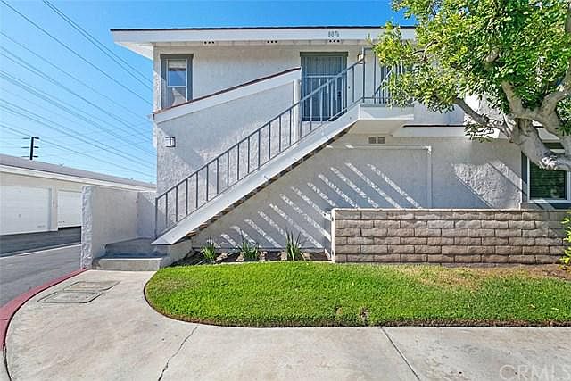 1st image of 8076 Woodland Dr #32
