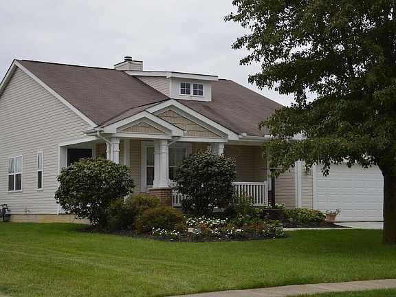 2nd image of 169 Stone Hedge Row Dr