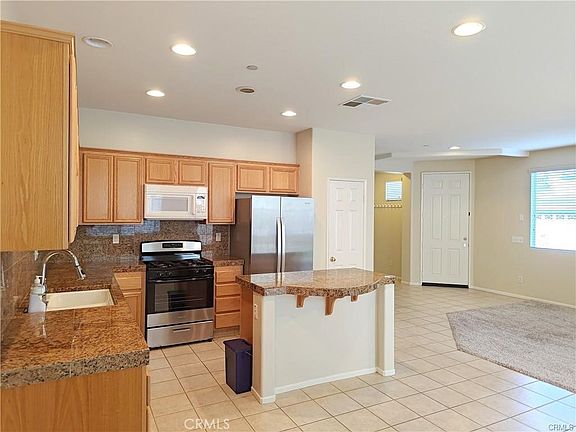 4th image of 4531 Streamport Dr