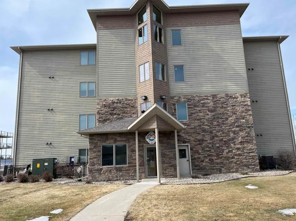 445 240th Ave #301, Arnolds Park, IA 51331