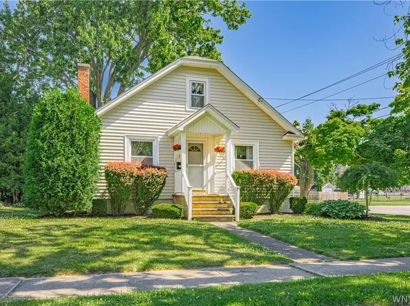 115 Morrow Ave, Lockport, NY 14094