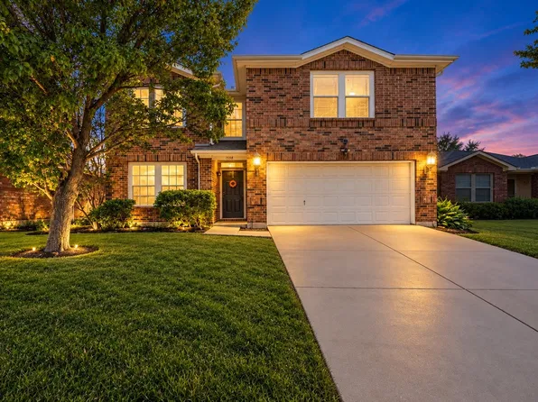 1558 Laurel Hall Ln, Little Elm, TX 75068