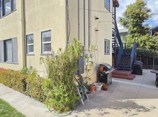 46 Roswell Ave #B, Long Beach, CA 90803