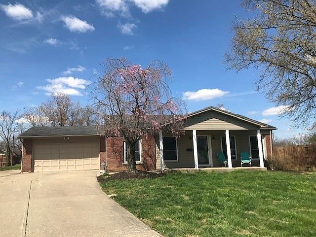 1st image of 516 Rosary Dr
