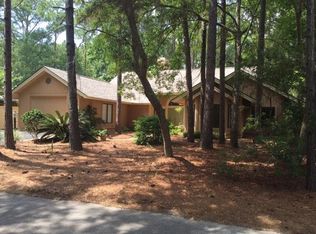 6 Bobcat Ln, Hilton Head Island, SC 29926