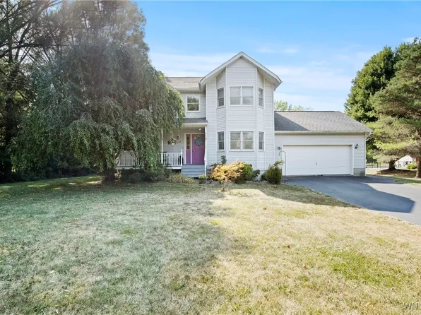 1480 Town Line Rd, Lancaster, NY 14086