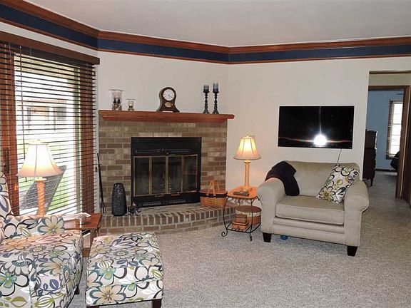 4th image of 14928 Kent Ct