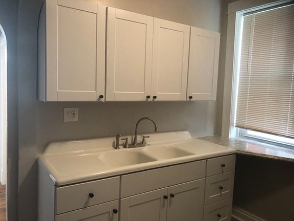 3rd image of 3618 Bamberger Ave Floor 1