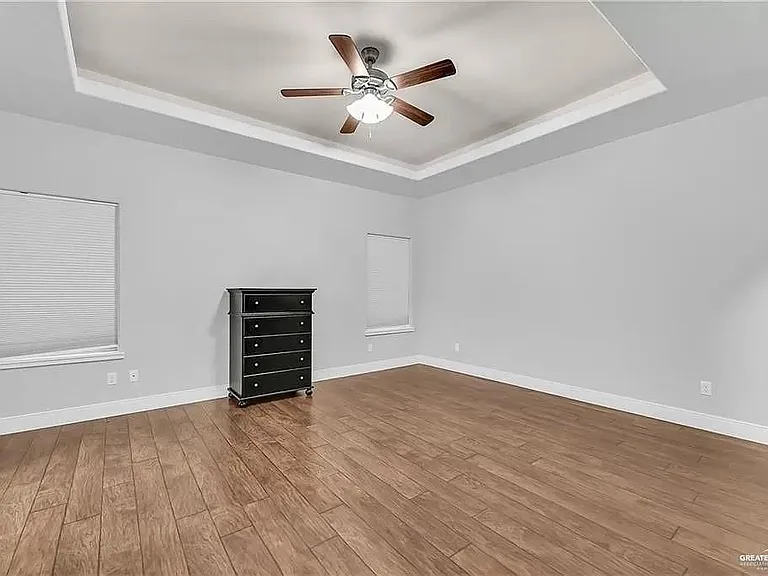 3016 S L St #1 — Photo 12