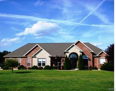 2 Bel Air Cir, Moscow Mills, MO, 63362