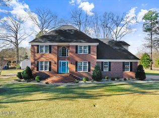 620 S Charles St, La Grange, NC 28551