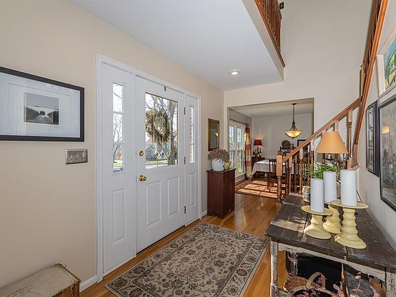 4th image of 7996 Driftwood Dr