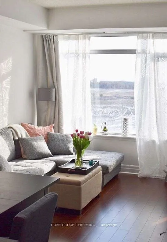 2 bed, $2,400 — Photo 4