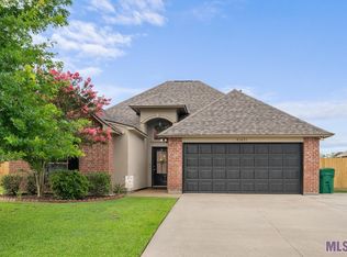 41431 Hearthstone Ave, Prairieville, LA 70769