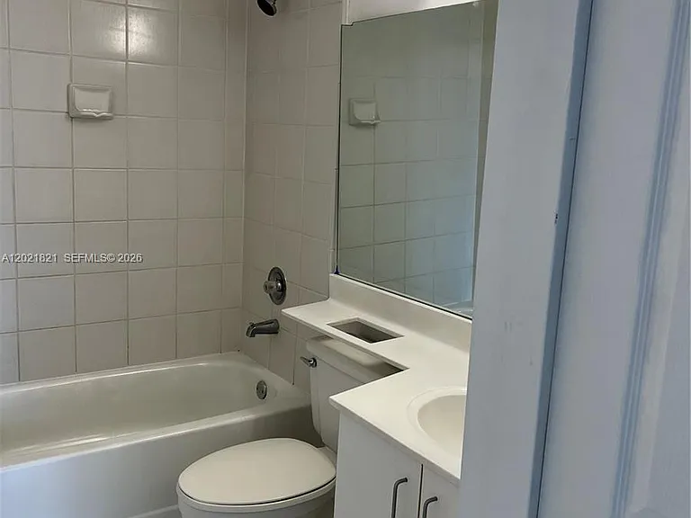 3300 NE 192nd St #616 — Photo 15
