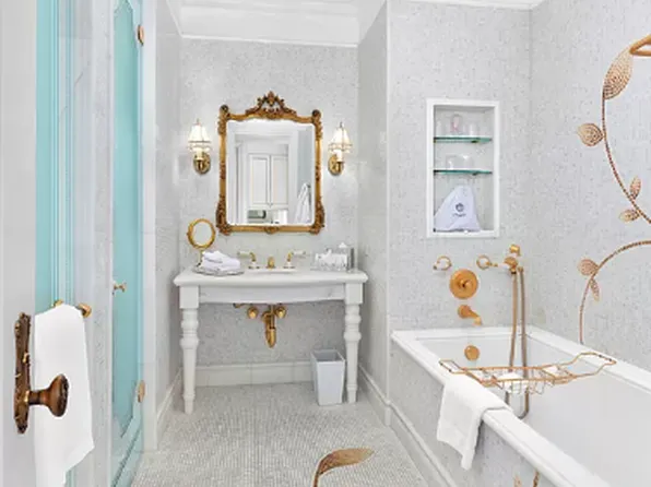 768 5th Avenue 1441 image 3 of 13