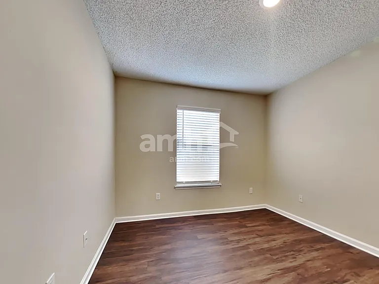 3120 Litchfield Dr — Photo 15