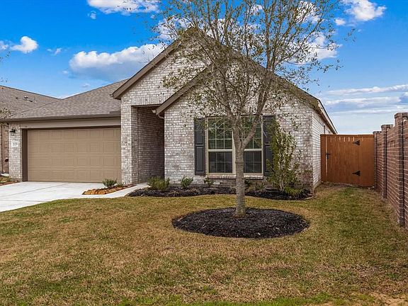 3rd image of 21219 Mangrove Ln