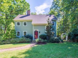 15 Middlebrook Pond Rd, Redding, CT 06896