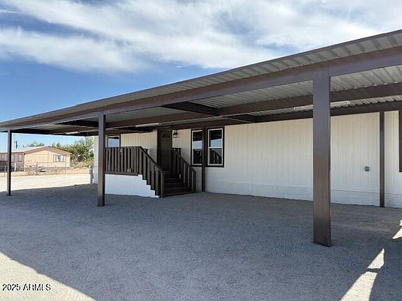 2nd image of 118 N 350TH Avenue