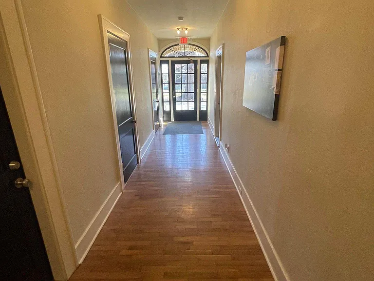 523 Orange St — Photo 3